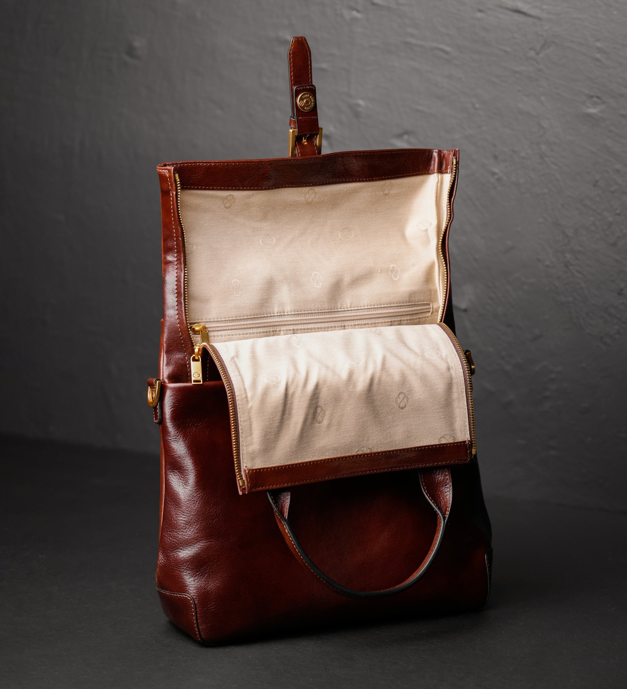 Sac à dos convertible effet cuir pour femme-6