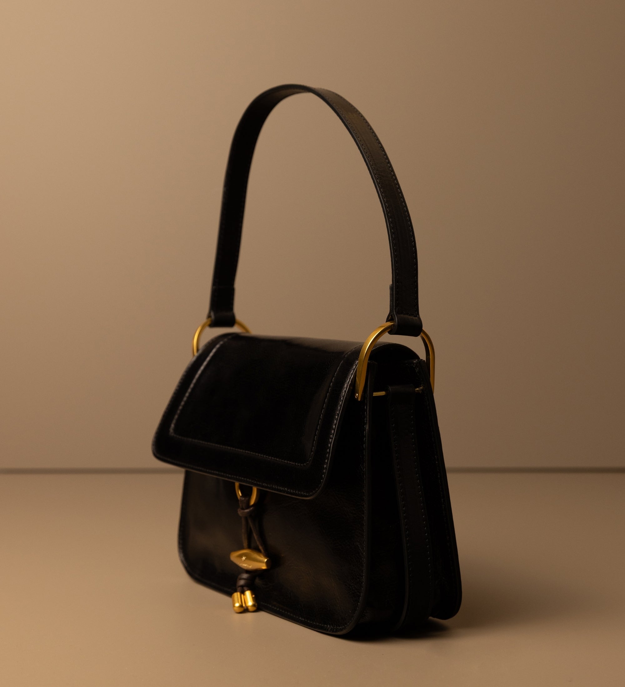 Sac à rabat effet cuir pour femme-16