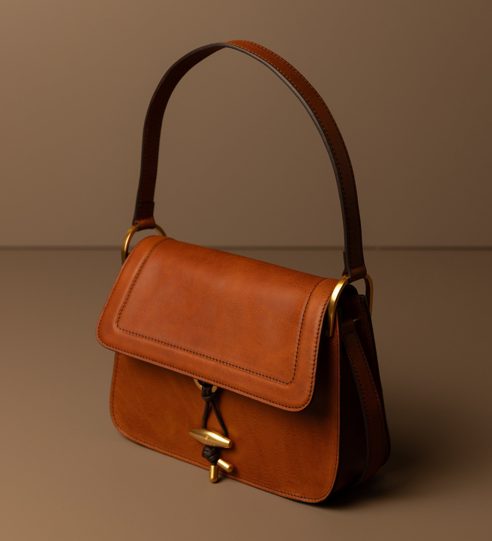Sac à rabat effet cuir pour femme-29