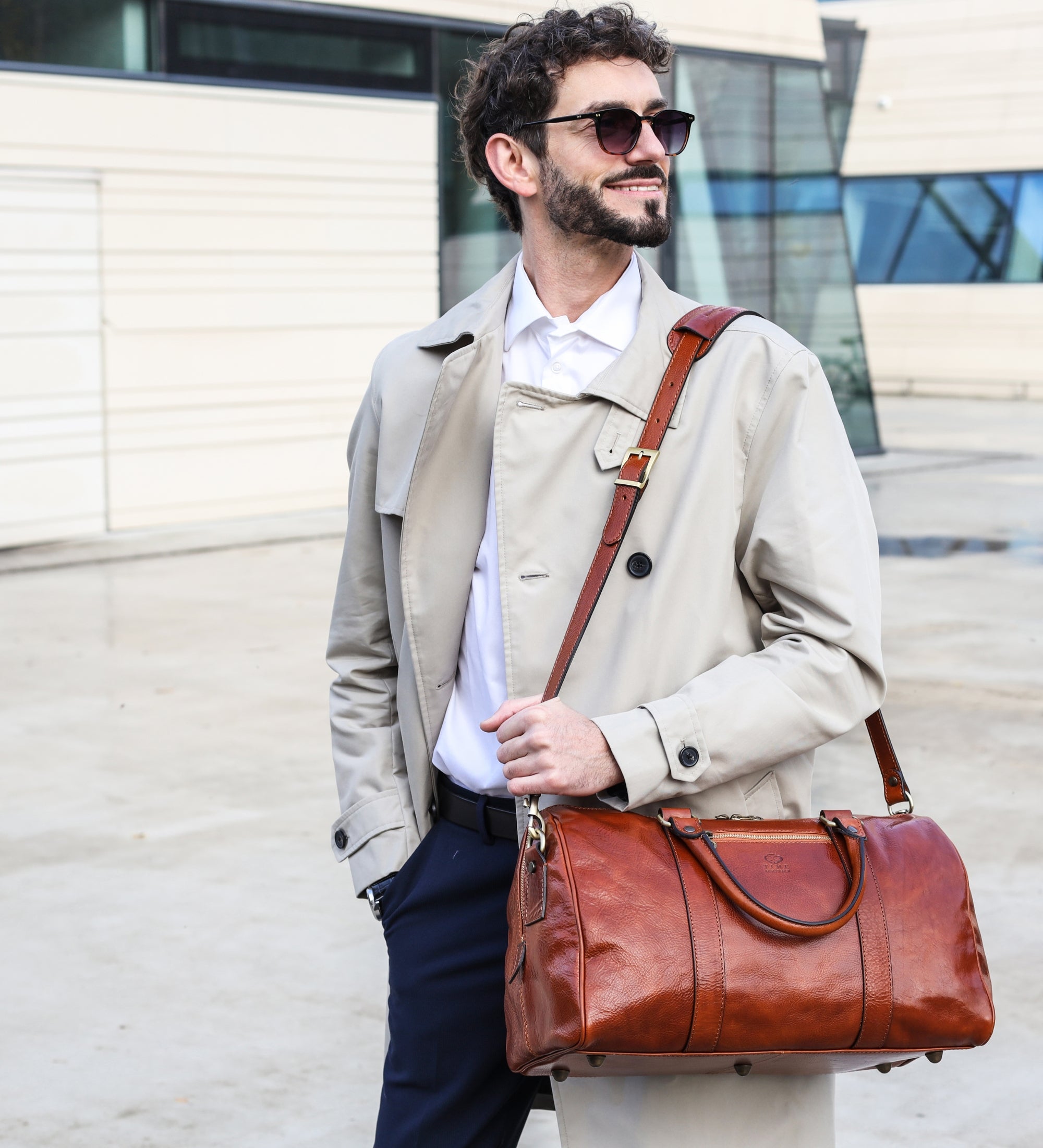 Sac de voyage compact effet cuir-22