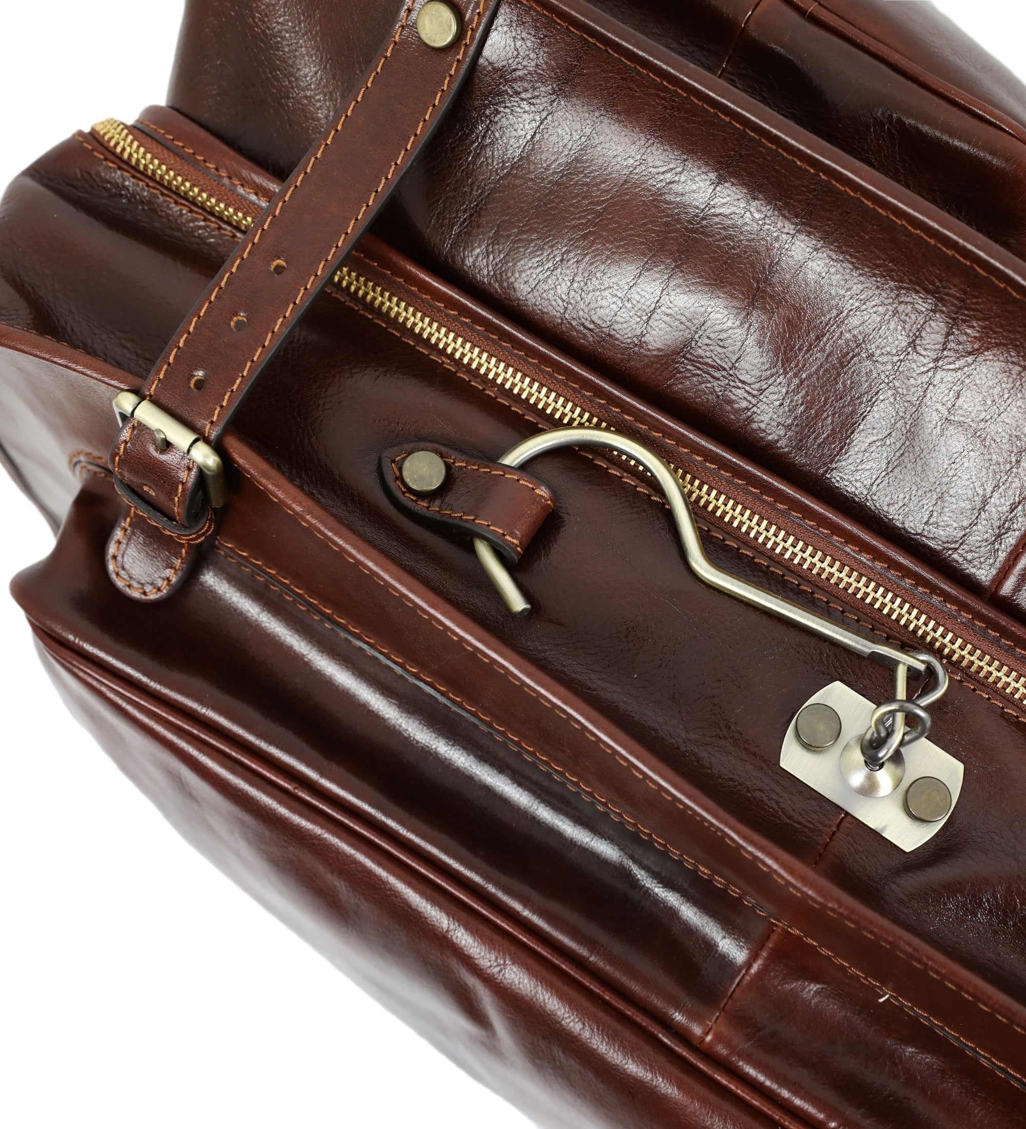 Housse de costume voyage effet cuir-10