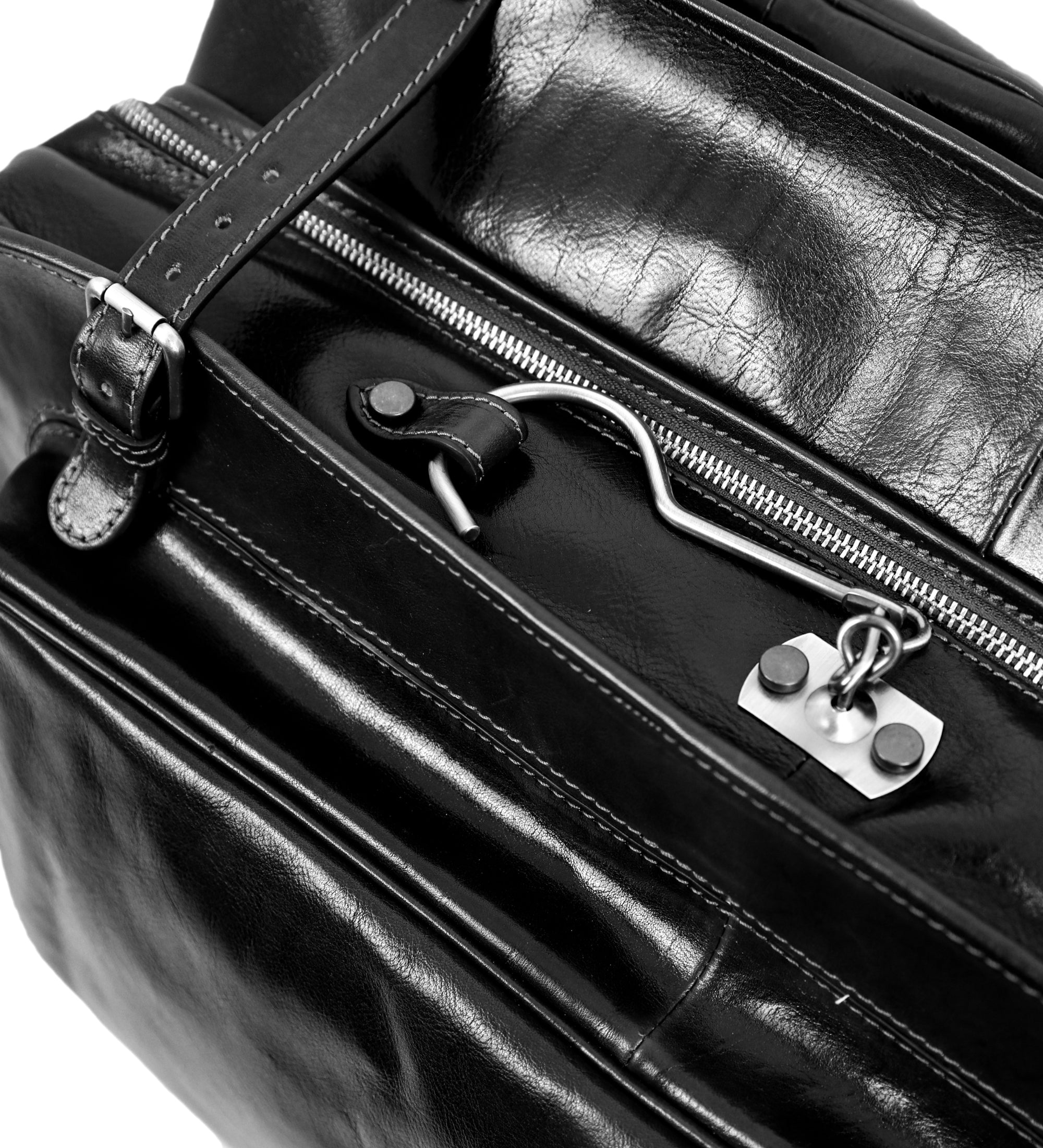 Housse de costume voyage effet cuir-29