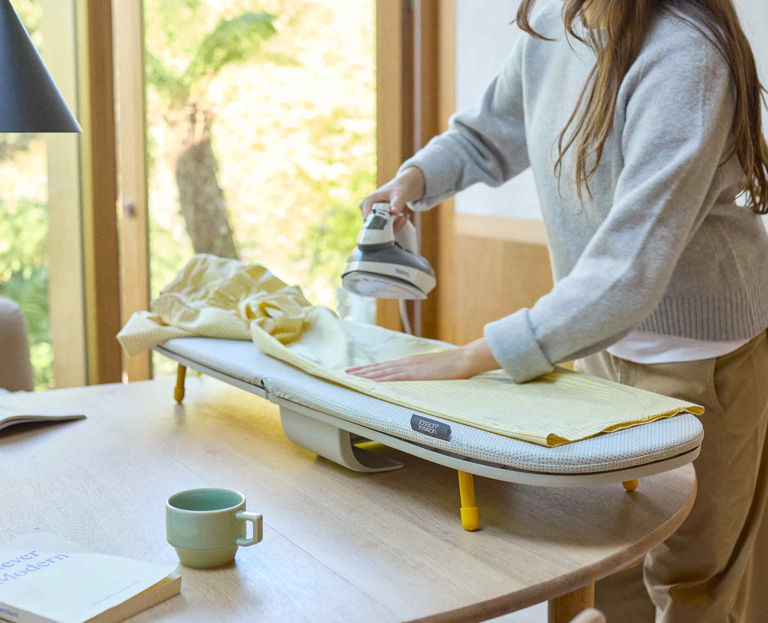 Planche à repasser pliable