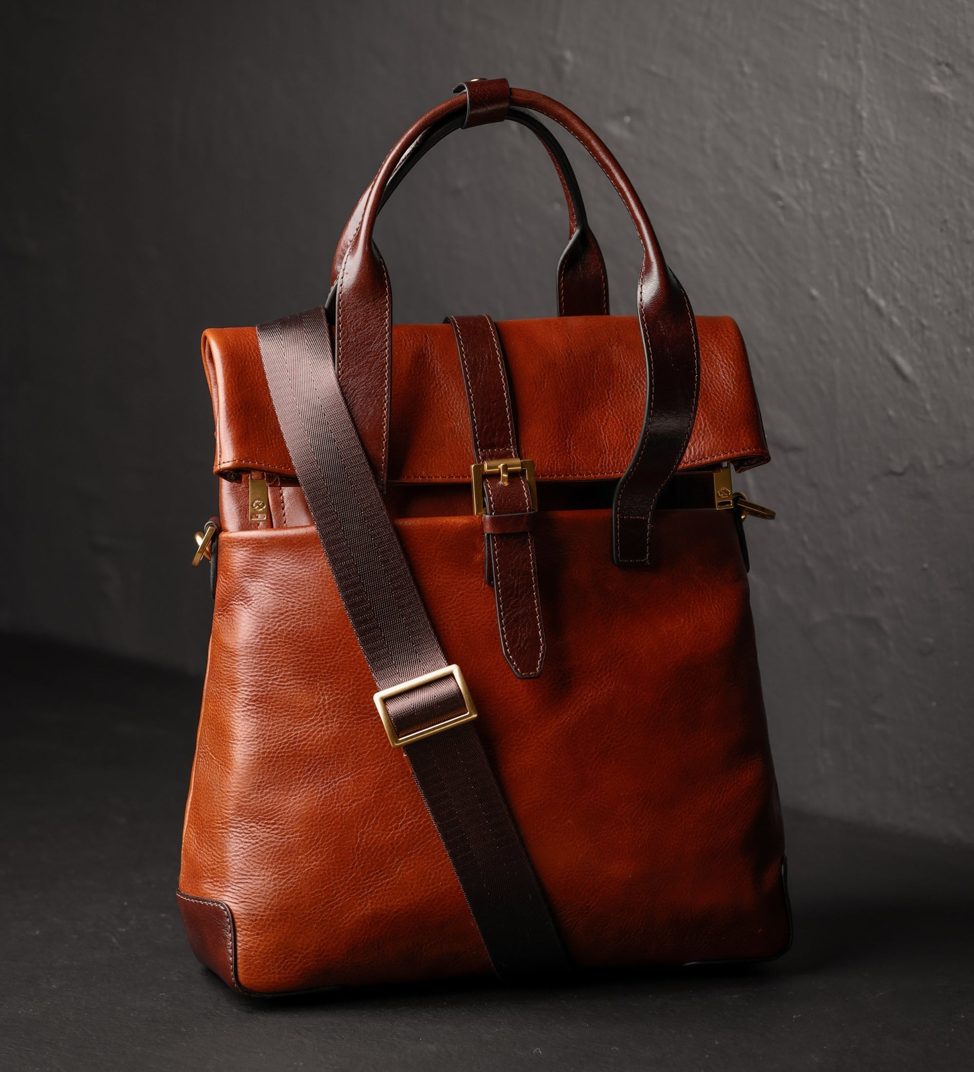 Sac à dos convertible effet cuir pour femme-29