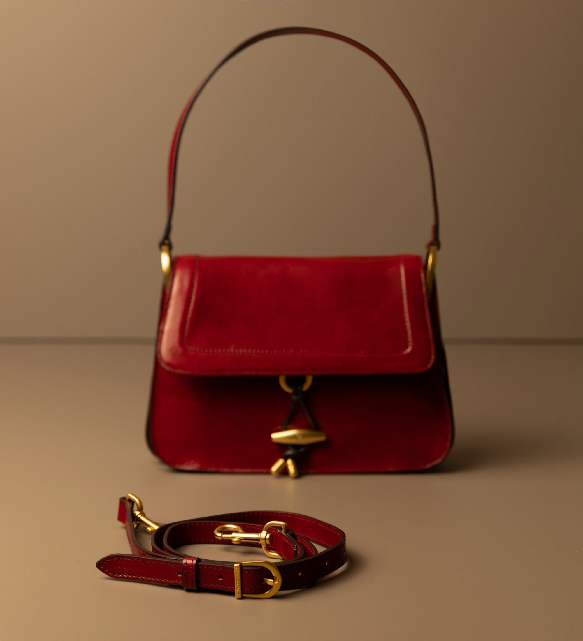 Sac à rabat effet cuir pour femme-62