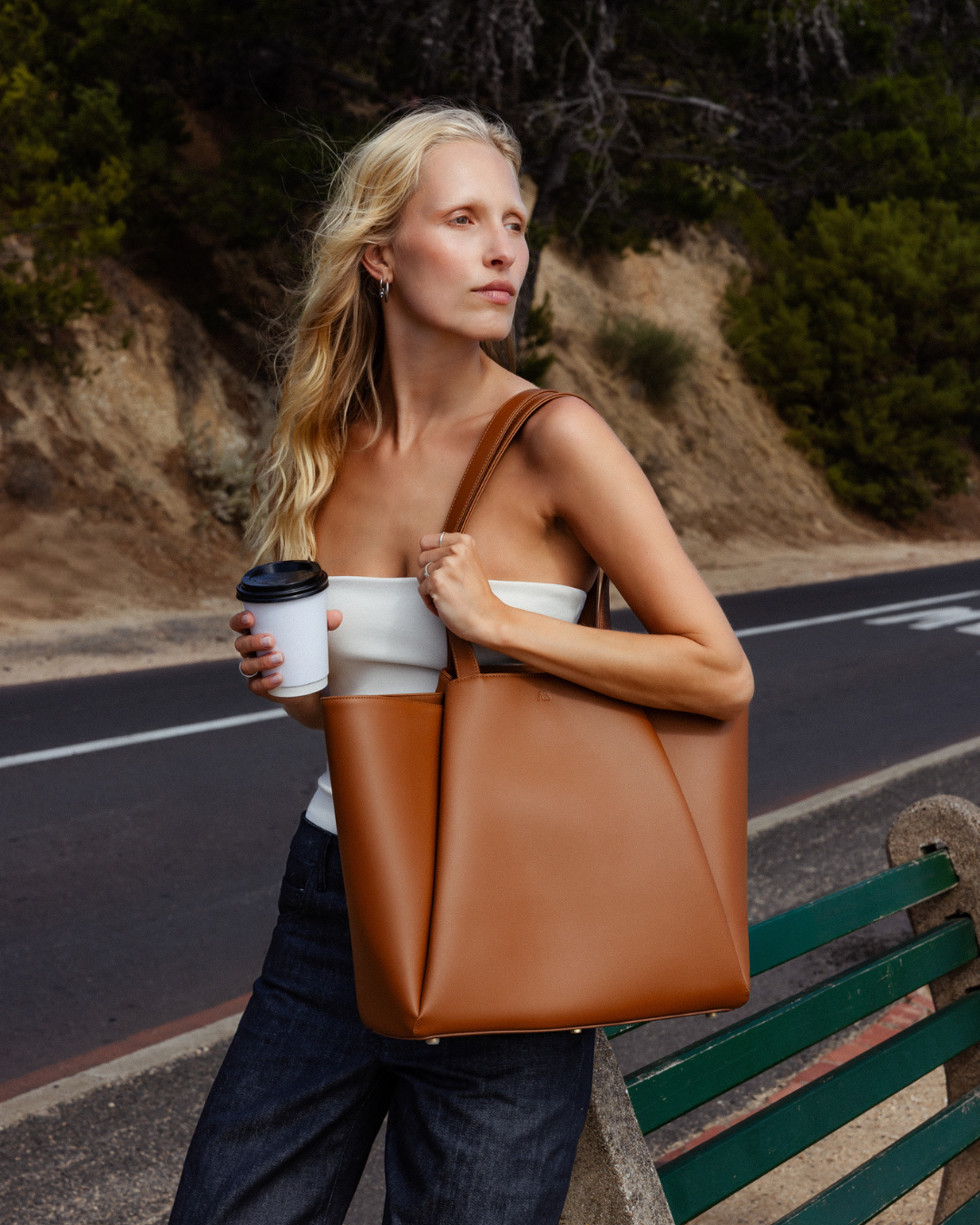 Sac cabas ordinateur effet cuir cognac pour femme-5