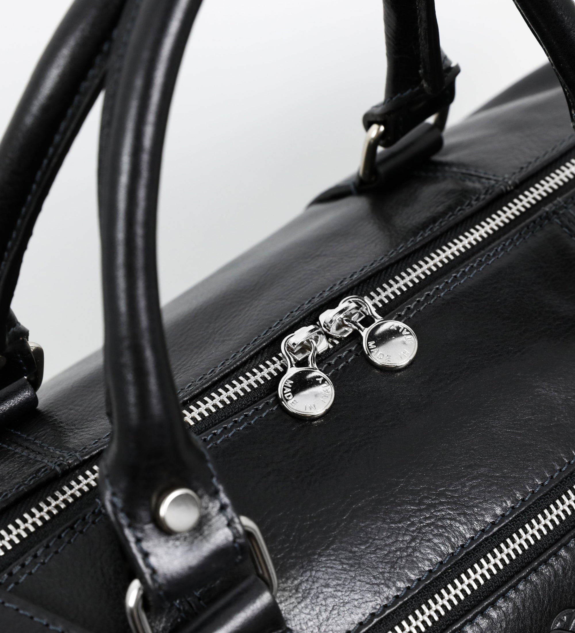 Sac de voyage compact effet cuir-18